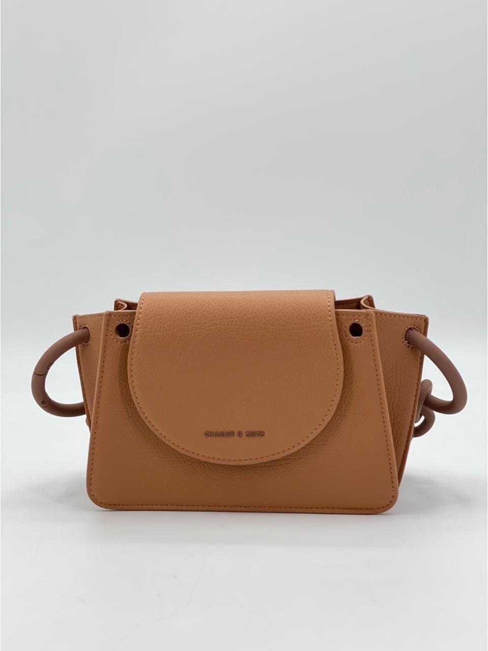 Сумка Charles & Keith 
